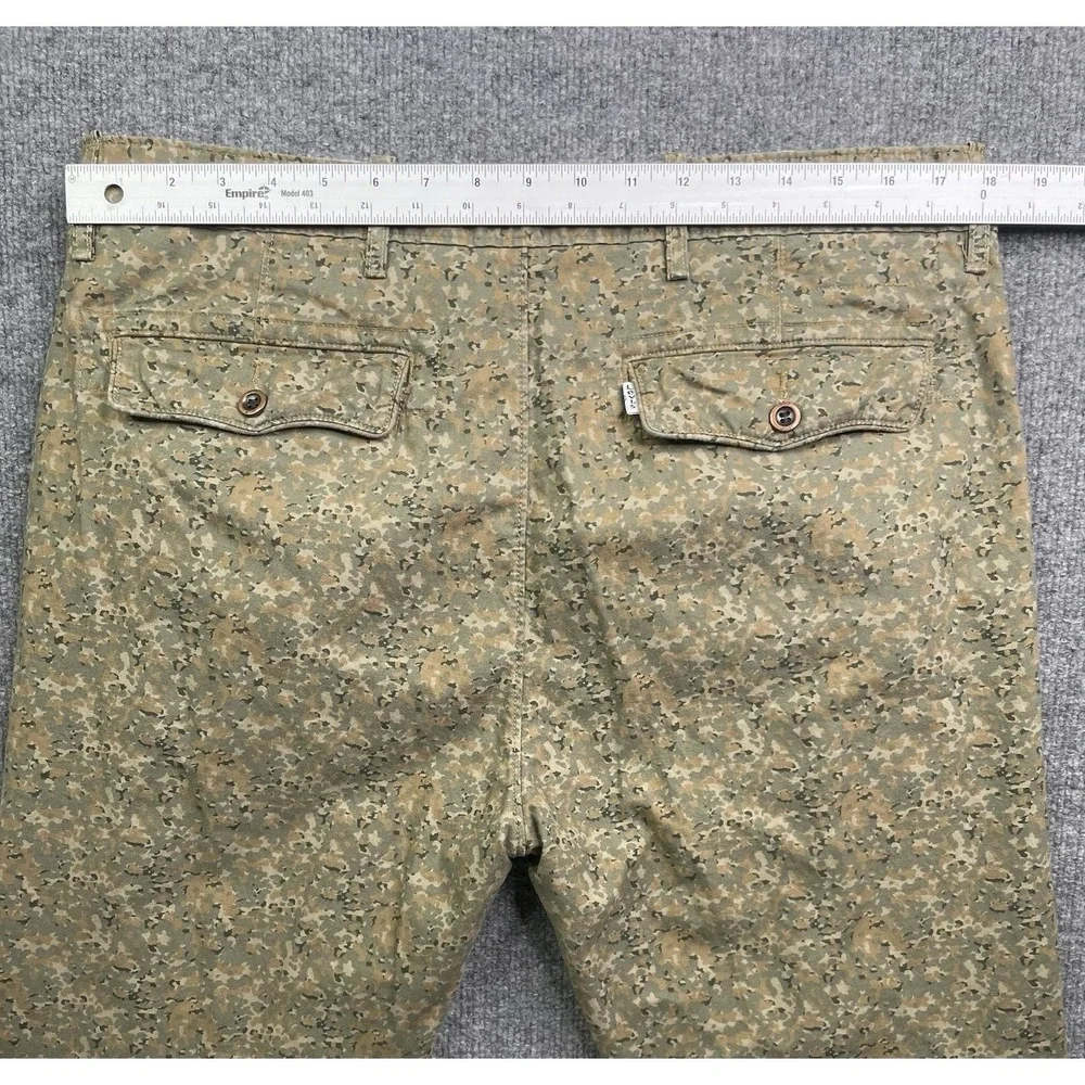 Levi Strauss Pants Mens 36x34 Green Camo Floral Print Straight Leg Chino Trouser
